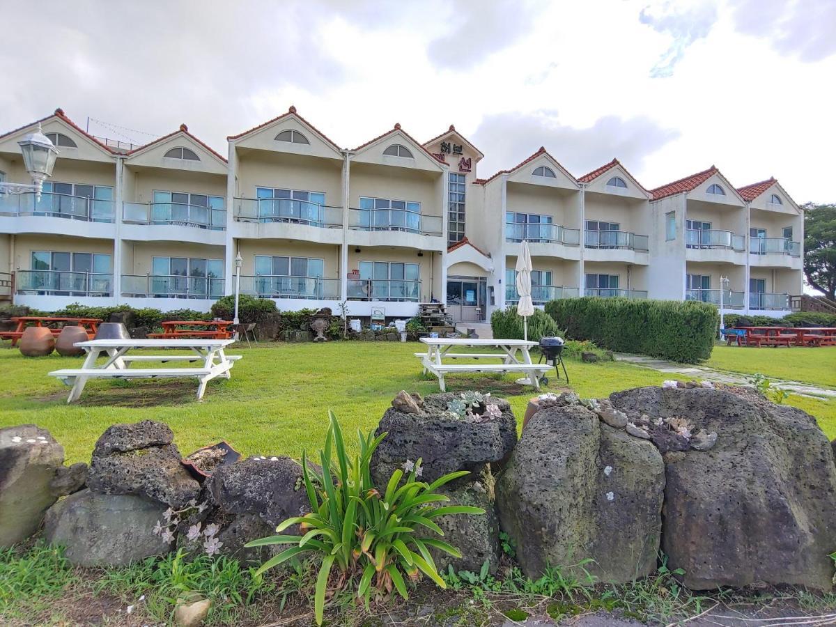 Herb In Pension Jeju Exterior foto